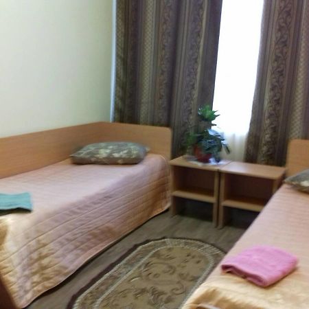 Hotel As 1 Uzjhorod Eksteriør bilde