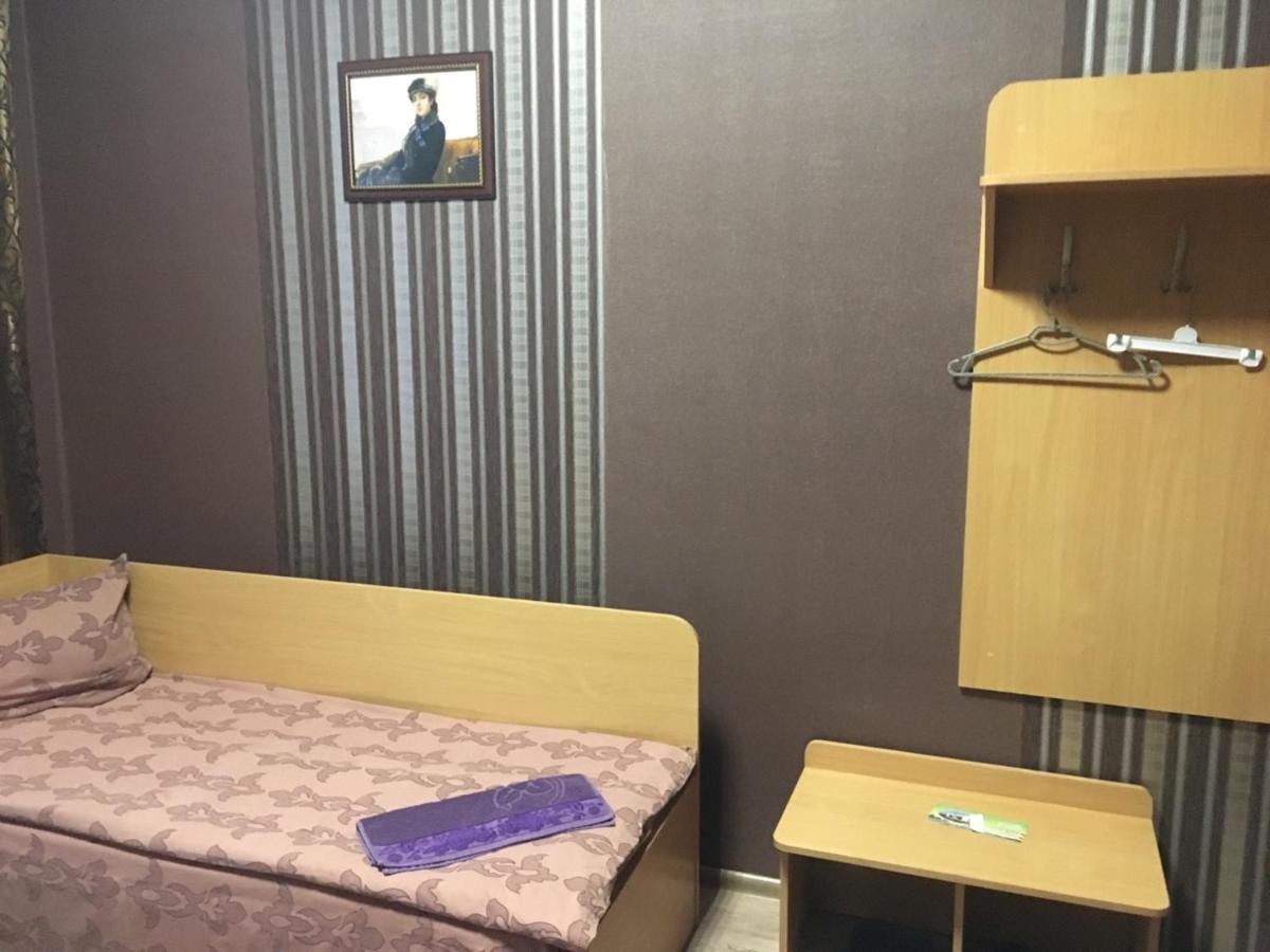 Hotel As 1 Uzjhorod Eksteriør bilde