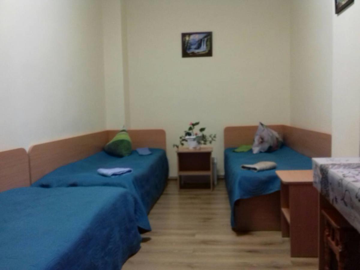Hotel As 1 Uzjhorod Eksteriør bilde