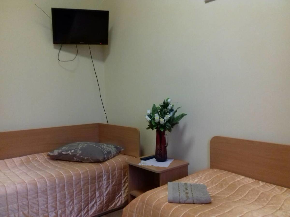 Hotel As 1 Uzjhorod Eksteriør bilde