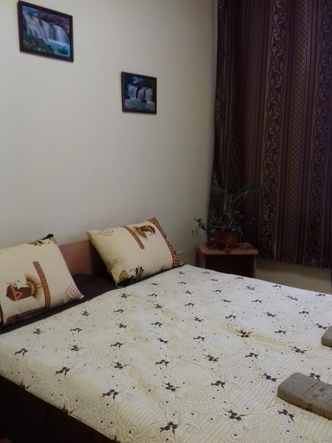 Hotel As 1 Uzjhorod Eksteriør bilde