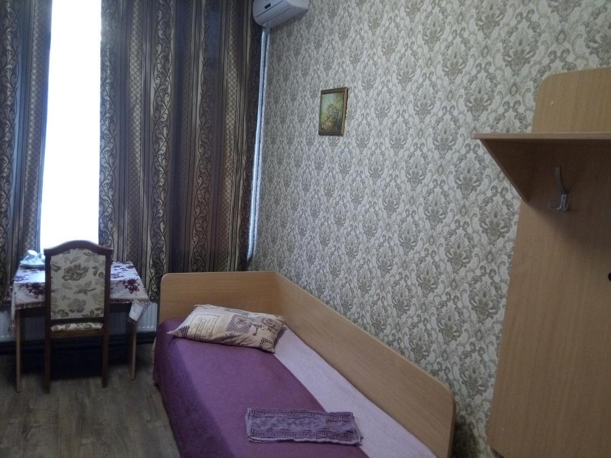Hotel As 1 Uzjhorod Eksteriør bilde