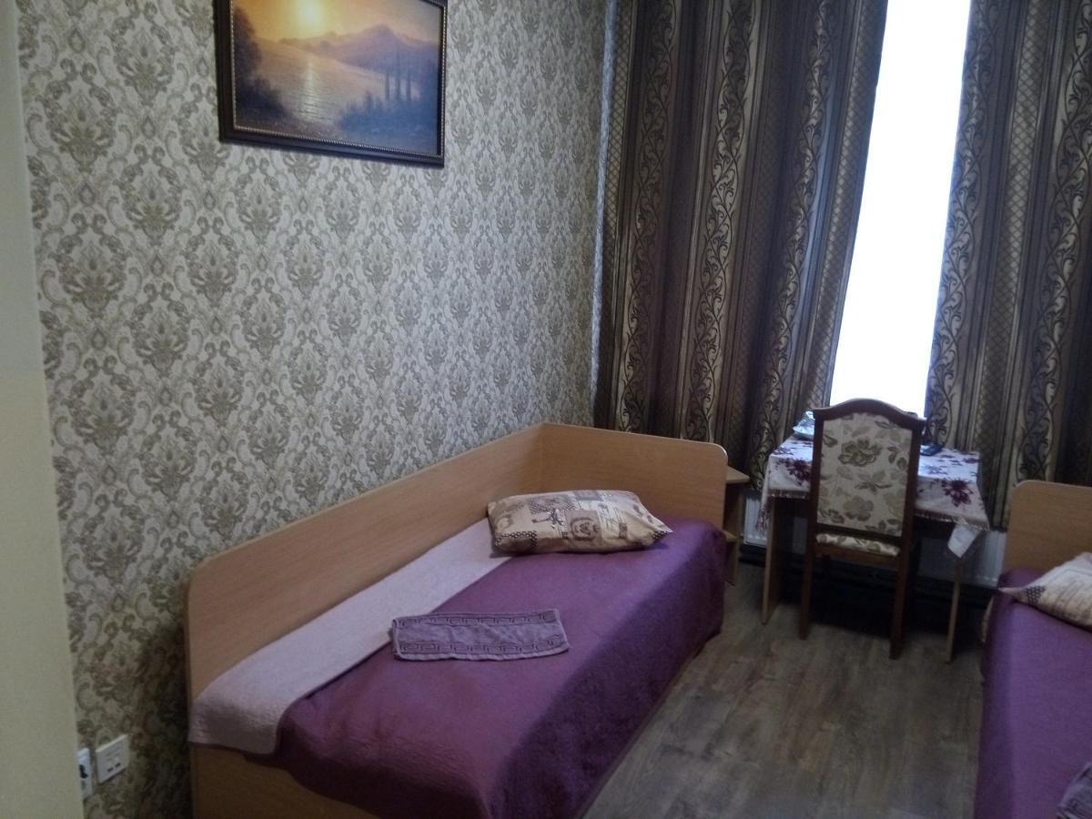 Hotel As 1 Uzjhorod Eksteriør bilde