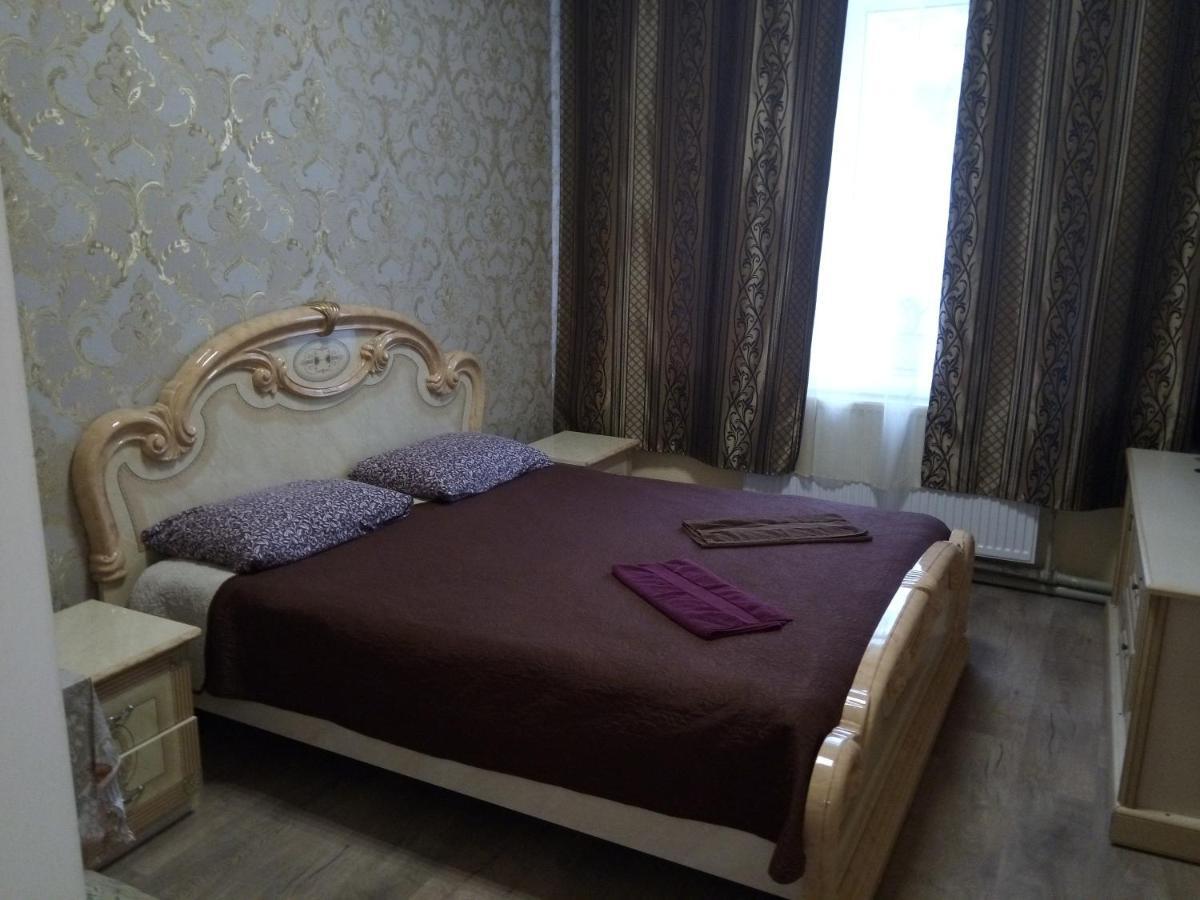 Hotel As 1 Uzjhorod Eksteriør bilde